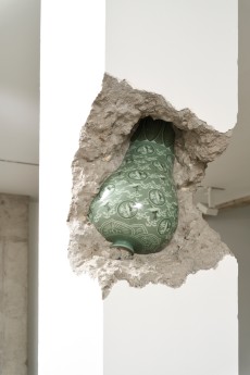 허산, [부서진 기둥 12번(Broken pillar no.12)], 2018년