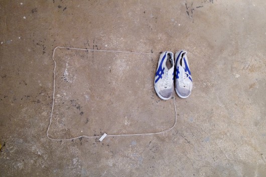 오완석, [중요한 생각을 하는 네모], 오브제, 2012