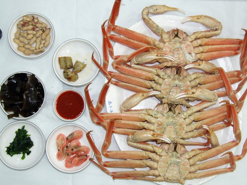 괴시마을과 고래불해변길 - 대게
