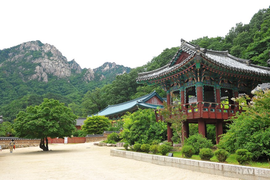 신흥사 설악 전경 1