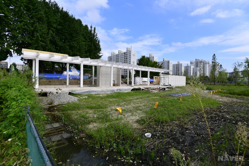 생태공원 휴게시설 공사