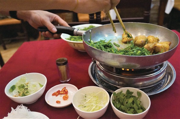 fb108_19_i2.jpg?type=m4500_4500_fst