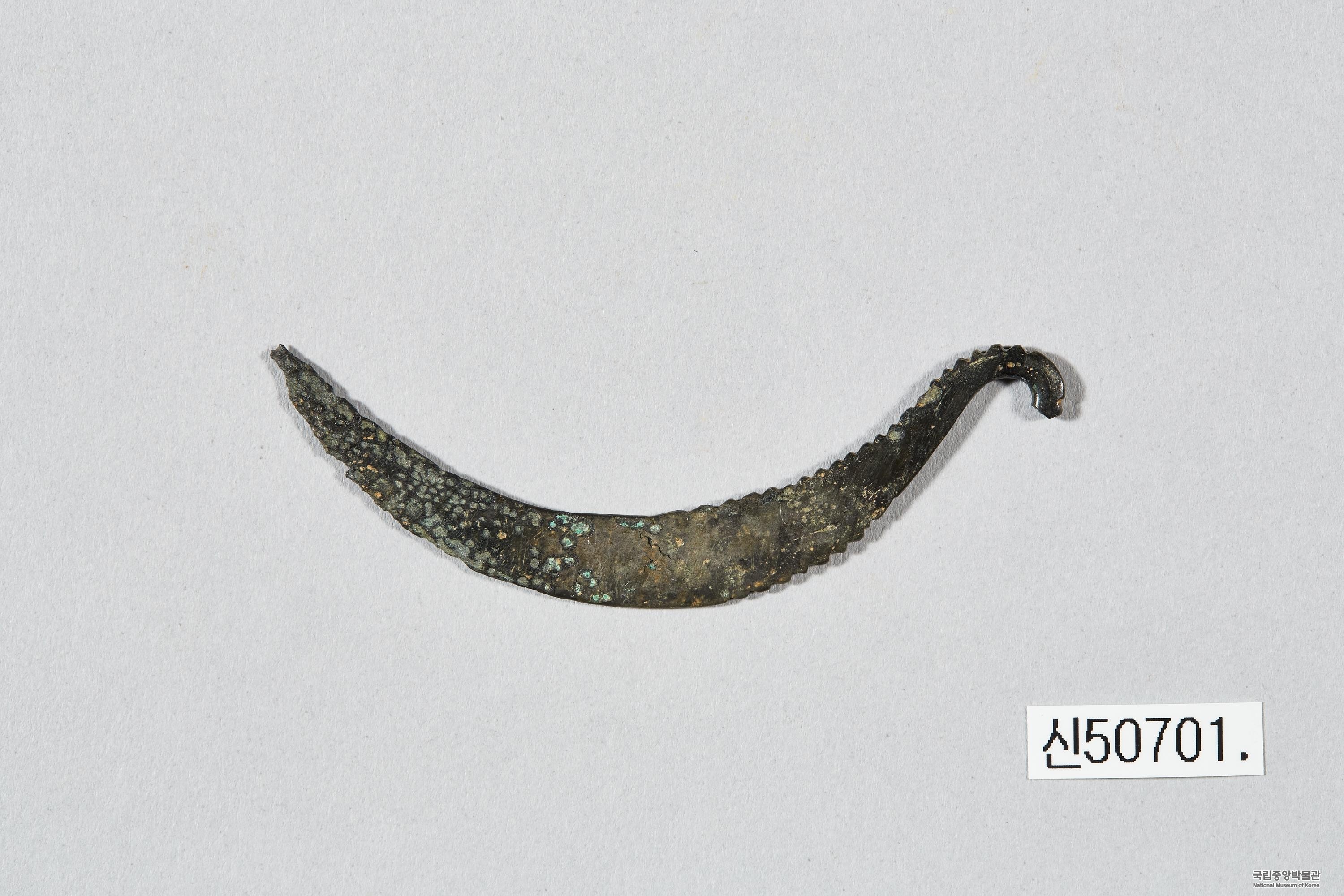 청동 손칼 - 靑銅刀子, 청동 도자